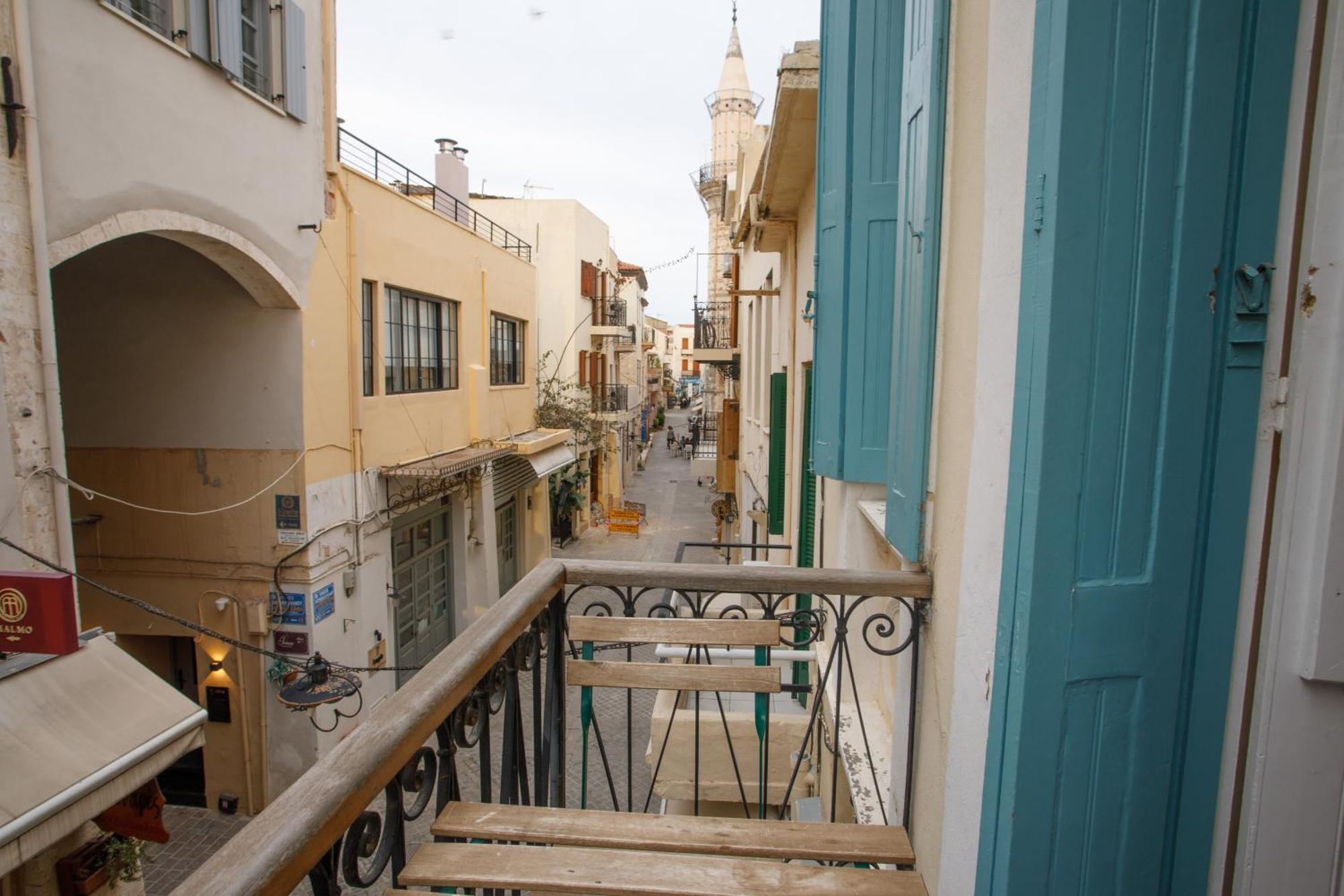 Apartament With Terrace In Heart Of Old Town Of Chania